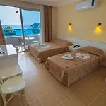 Azak Hotell Alanya