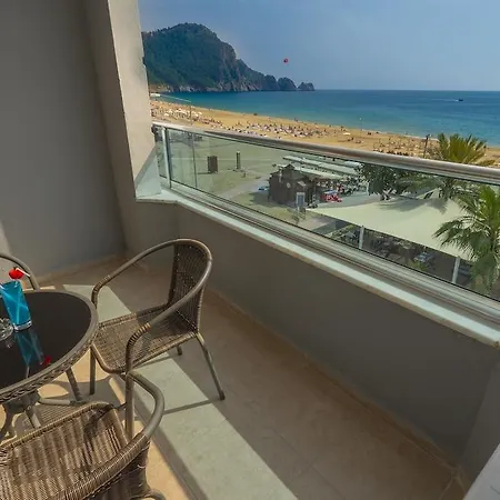 Hotel Azak