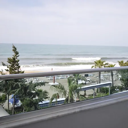 Hotel Azak 3*