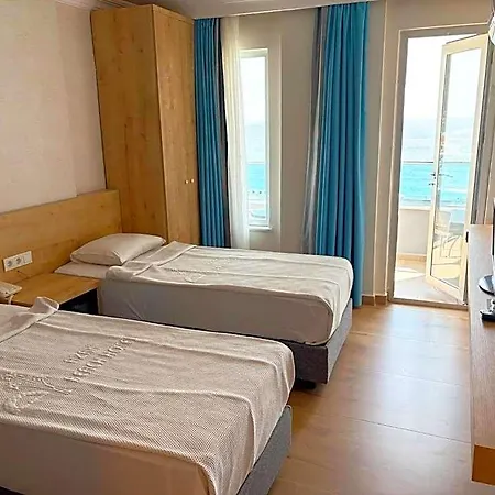 Azak מלון 3*