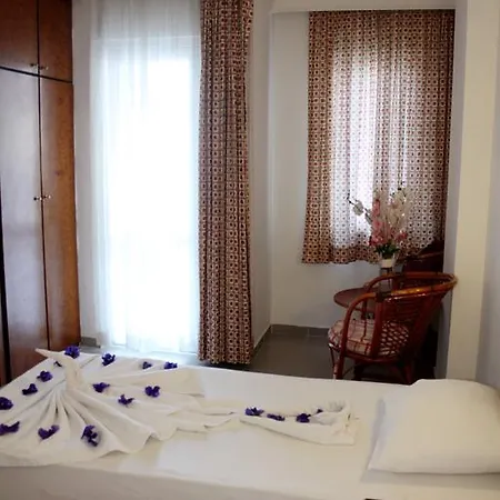 Azak Hotel 3*