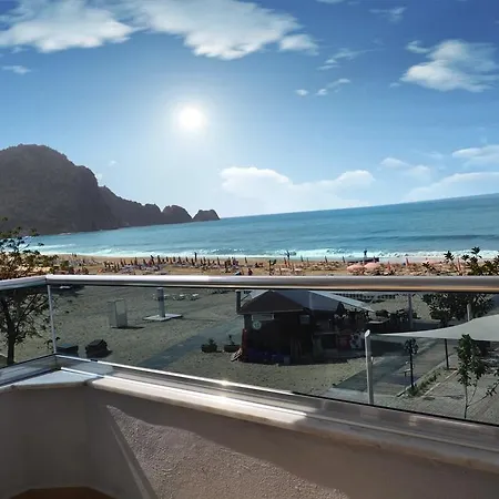 Azak Hotel 3*