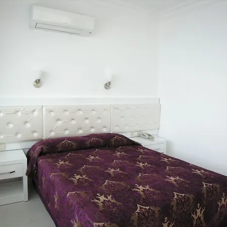 Hotel Azak