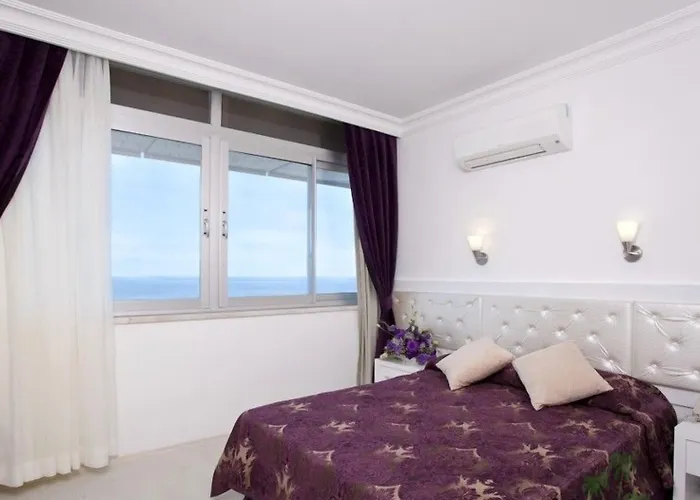 Azak Alanya